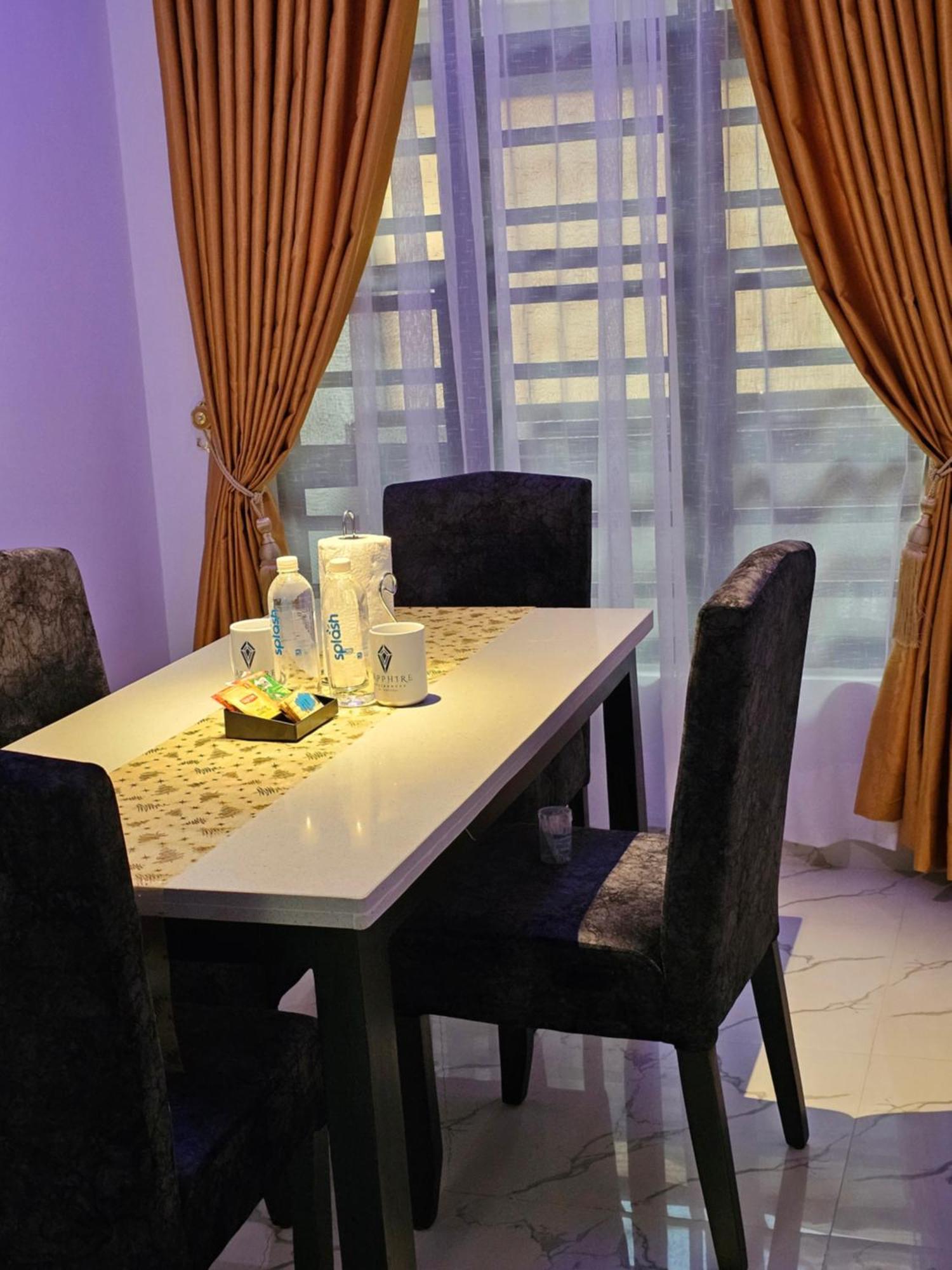 Sapphire Residences By Crystal Magodo Ikeja Luaran gambar